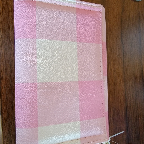 Wallet - Picture 2 of 3